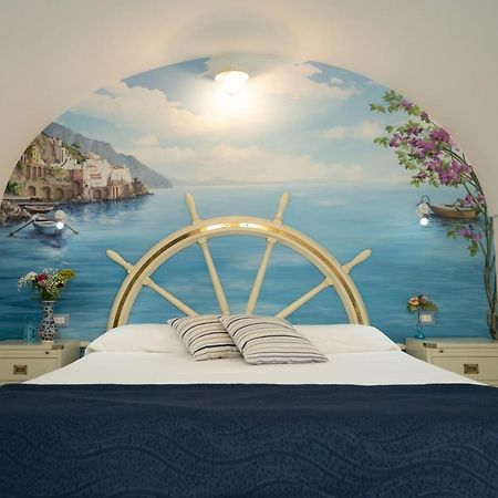 Scirocco - Amazing Flat With Terrace In The Center Apartment Amalfi Bagian luar foto