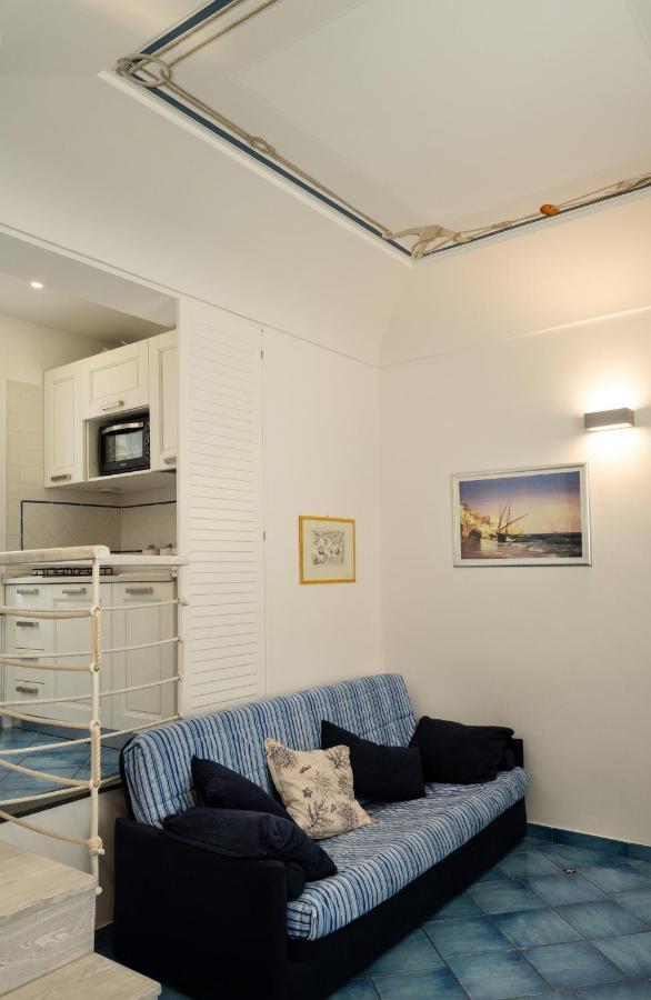 Scirocco - Amazing Flat With Terrace In The Center Apartment Amalfi Bagian luar foto