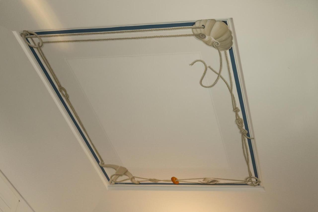Scirocco - Amazing Flat With Terrace In The Center Apartment Amalfi Bagian luar foto