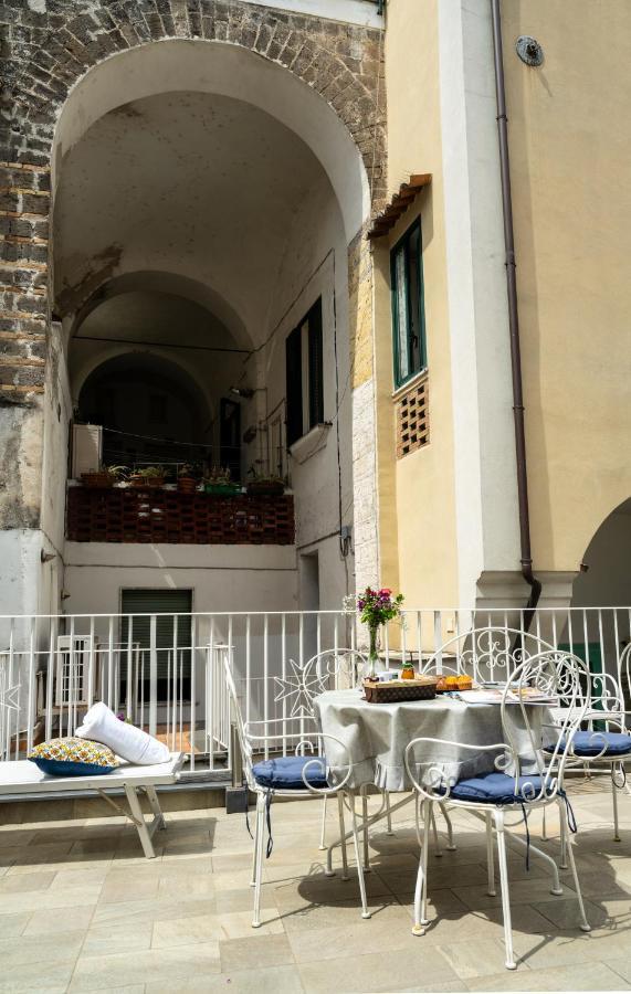 Scirocco - Amazing Flat With Terrace In The Center Apartment Amalfi Bagian luar foto
