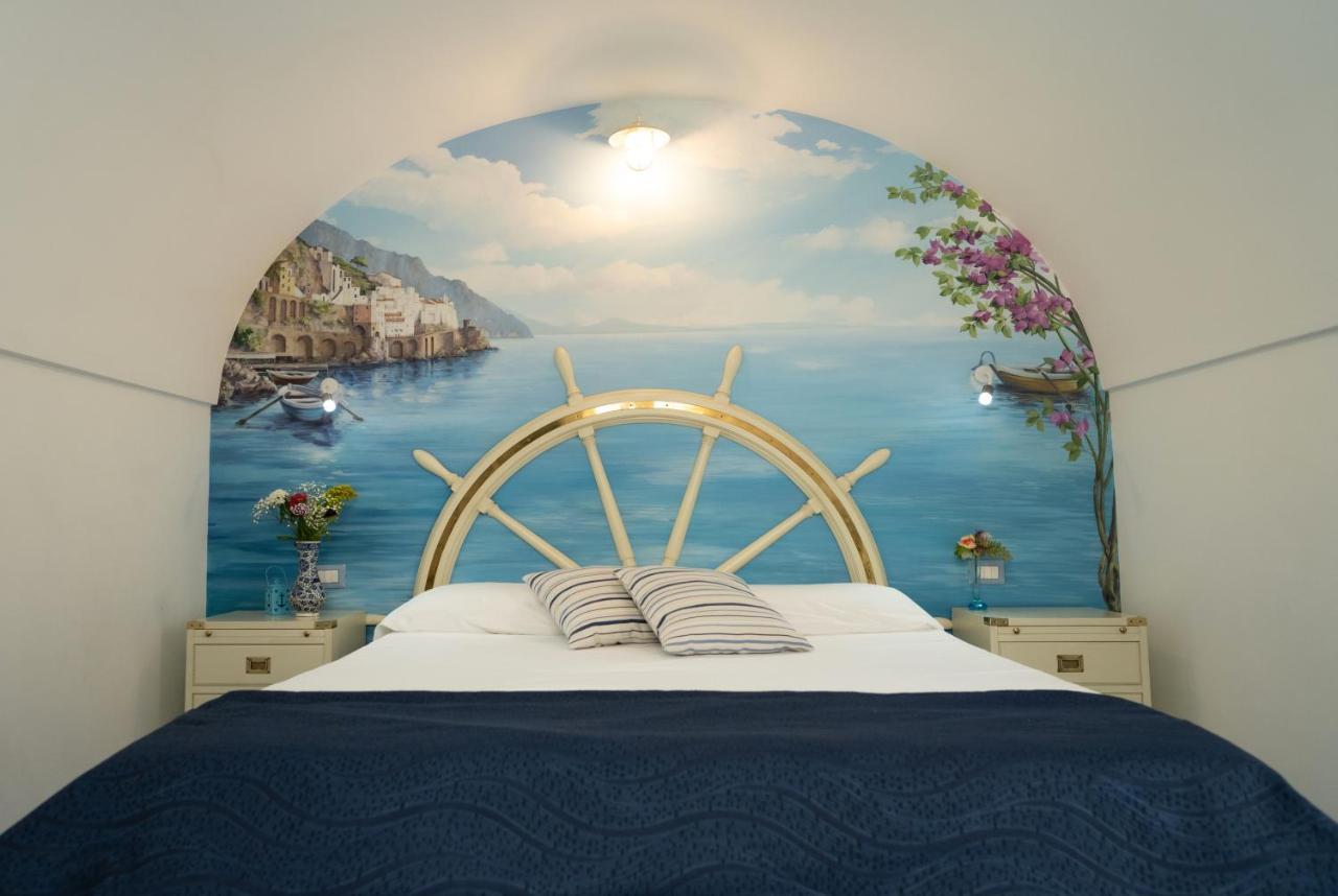 Scirocco - Amazing Flat With Terrace In The Center Apartment Amalfi Bagian luar foto